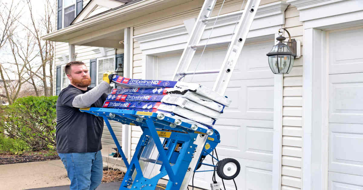 Shingles on a ladder hoist